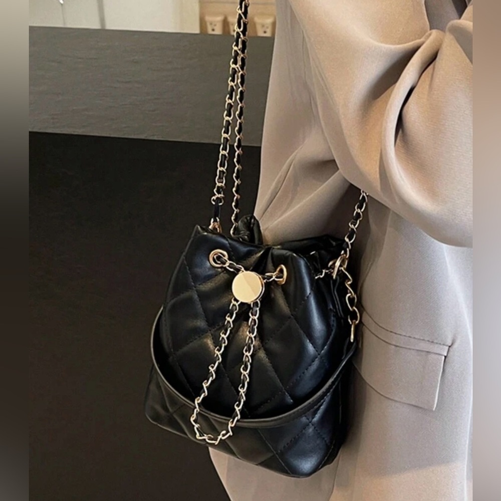 Quilted Black Vegan Leather Crossbody Bag - Picture 5 of 11